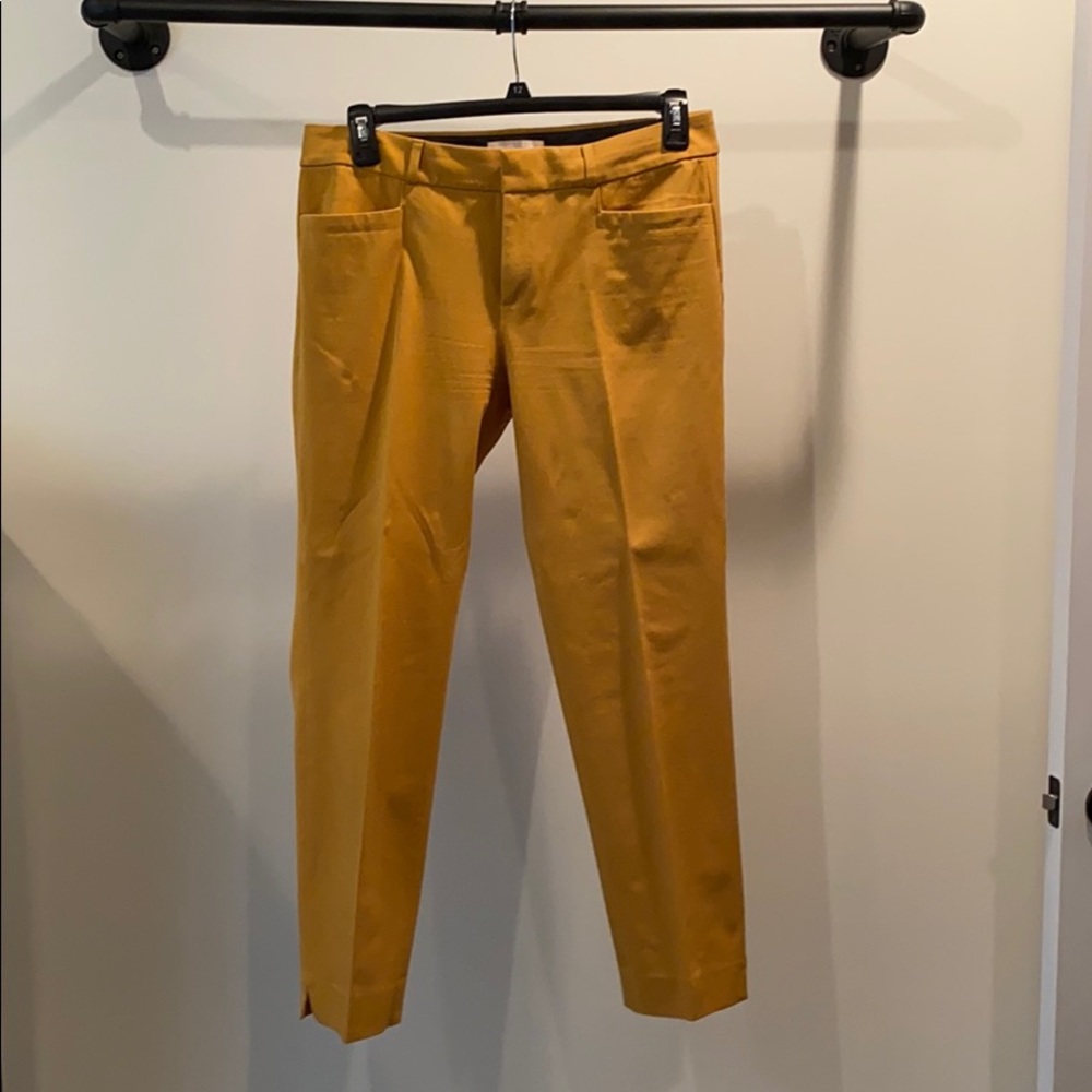 Banana Republic Capri Pants